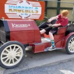 Dan needs a push & Mailyn lends a hand.