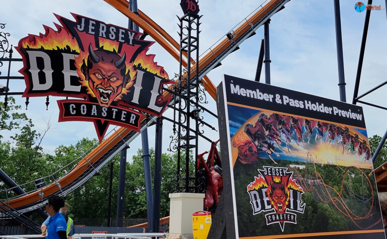 Jersey Devil Coaster - Six Flags Great Adventure