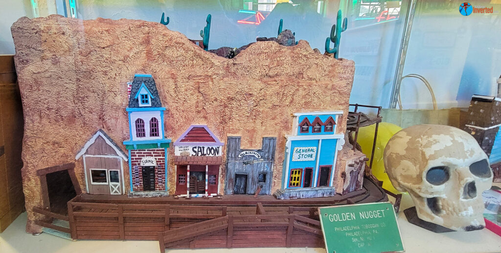 p-wwhs_golden_nugget_display02