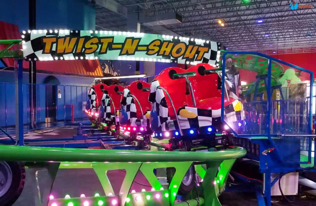 Twist-n-Shout - Fun Land of Fredericksburg