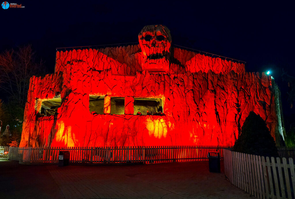 Skull Mountain - Six Flags Great Adventure