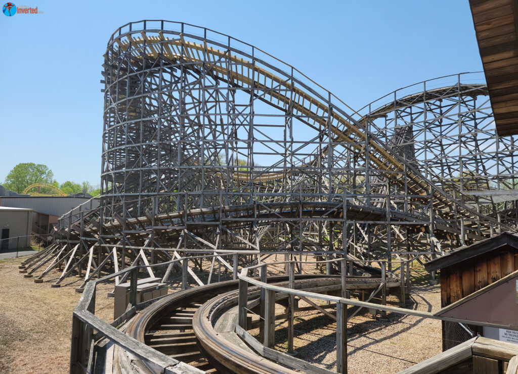 Roar - Six Flags America