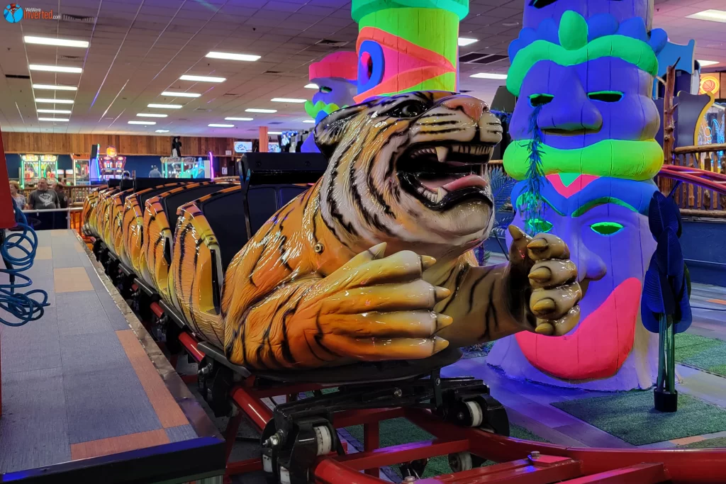 Roller Coaster - Knuckleheads Trampoline Park