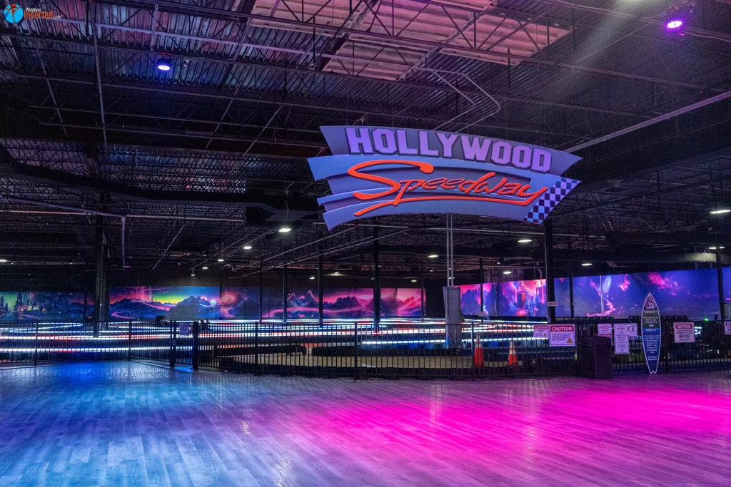 Hollywood Speedway - Malibu Jack's: Elizabethtown