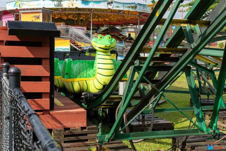 Sea Serpent - Fun Spot America: Atlanta