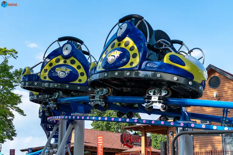 Crazy 8 Spin Coaster - Quassy Amusement Park