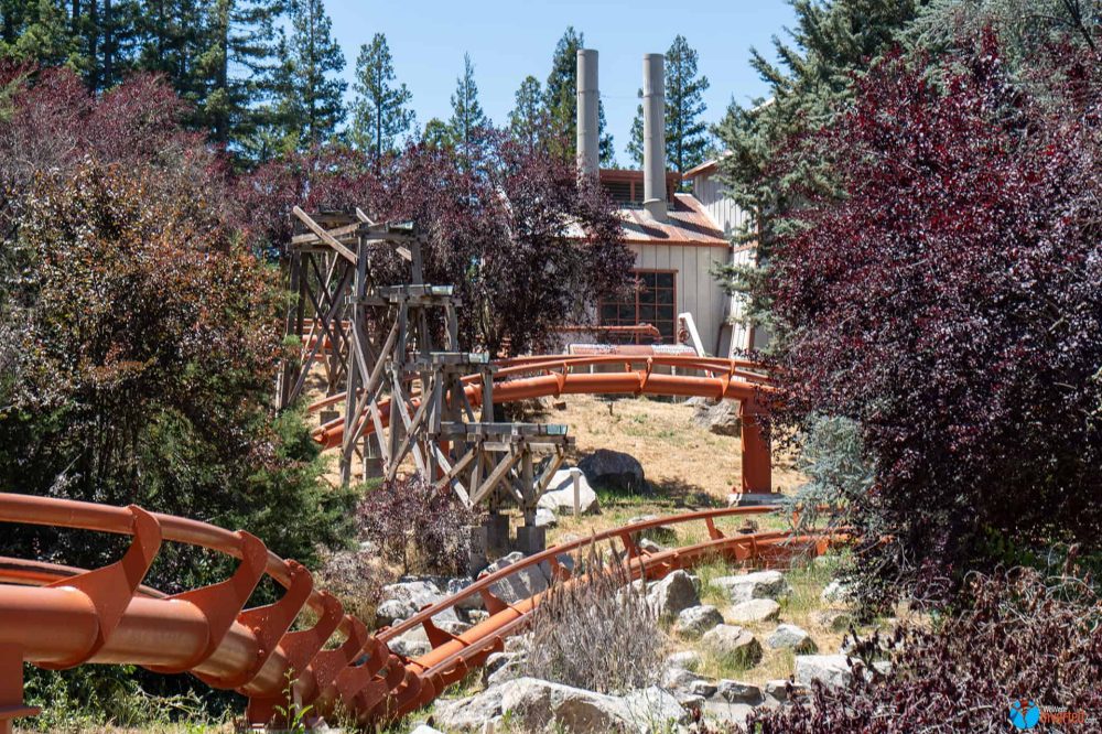 Quicksilver Express - Gilroy Gardens