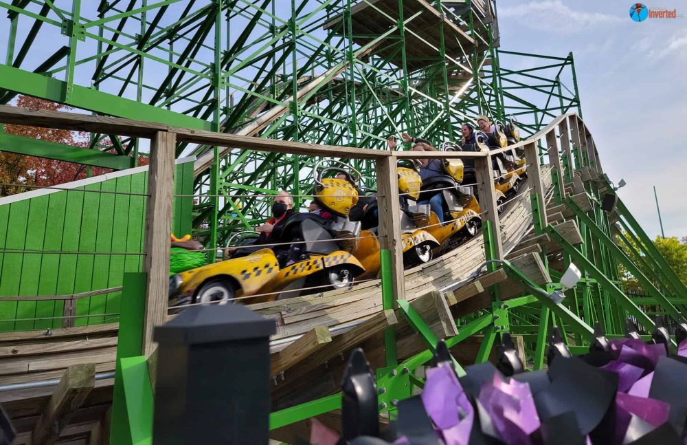 Oscar's Wacky Taxi - Sesame Place: Philadelphia