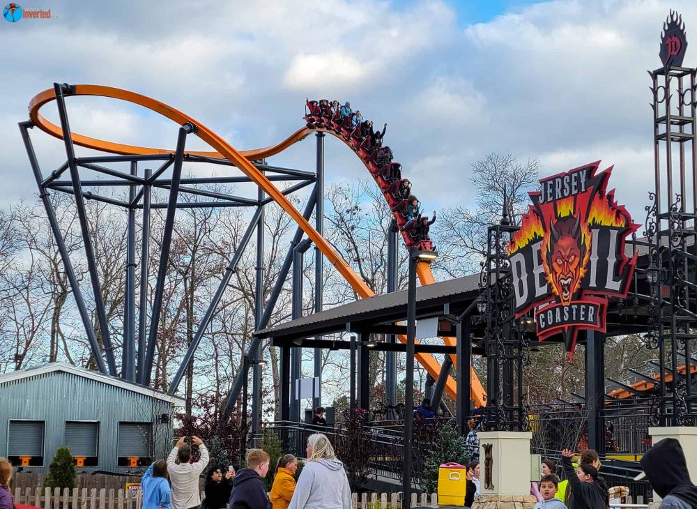 Jersey Devil Coaster - Six Flags Great Adventure