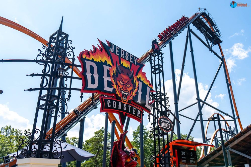 Jersey Devil Coaster - Six Flags Great Adventure